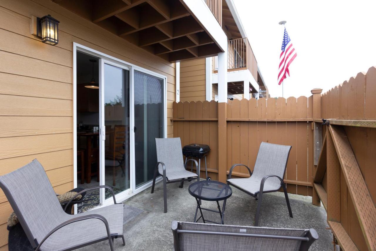Riverwalk Seaside- Walk To Beach, One Level Home, Pet Friendly 외부 사진